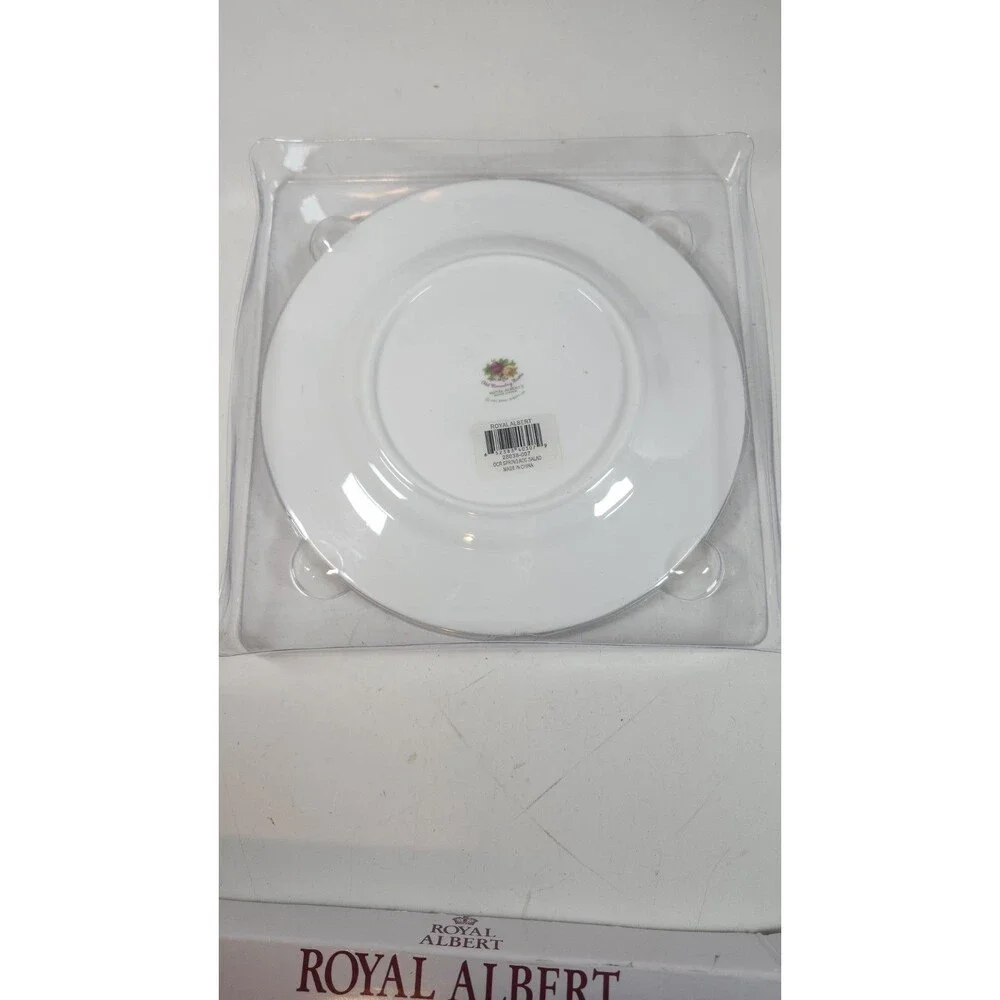 Royal Albert Old Country Roses Spring Accents Salad Plate NIB 8 3/4